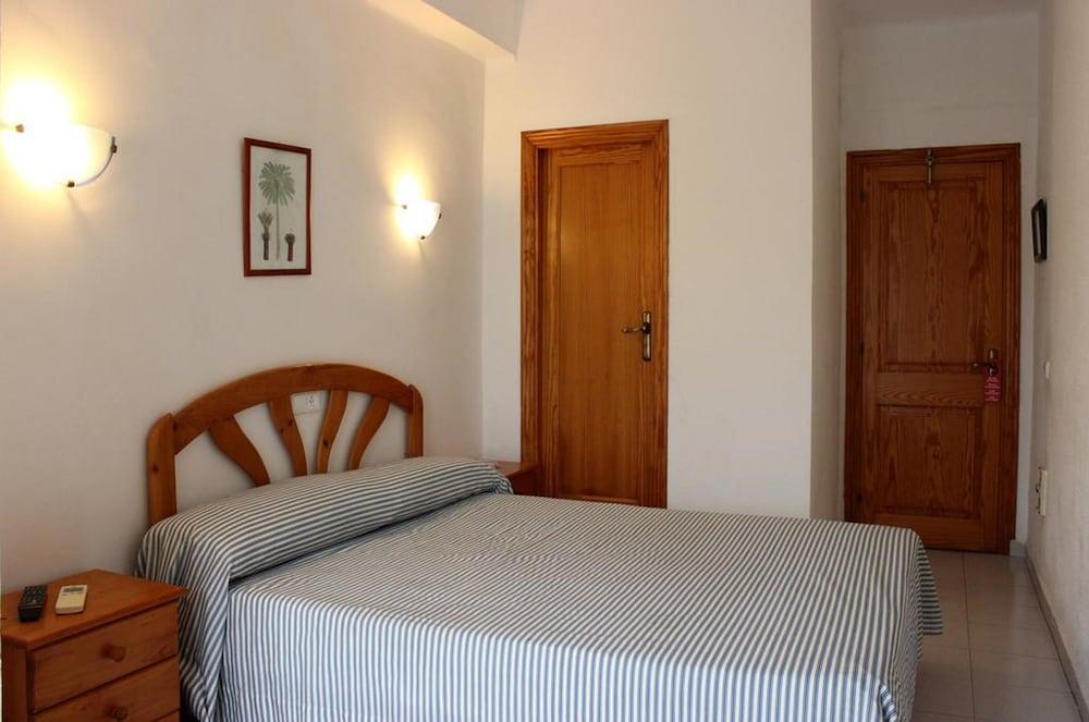 Hostal Vista Alegre Port de Alcudia  Eksteriør billede